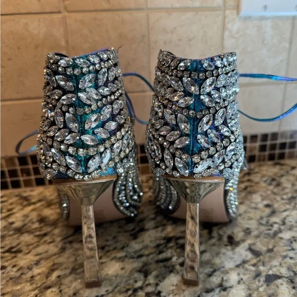 🩵Azalea Wang jeweled heels🩵 - Picture 3 of 6